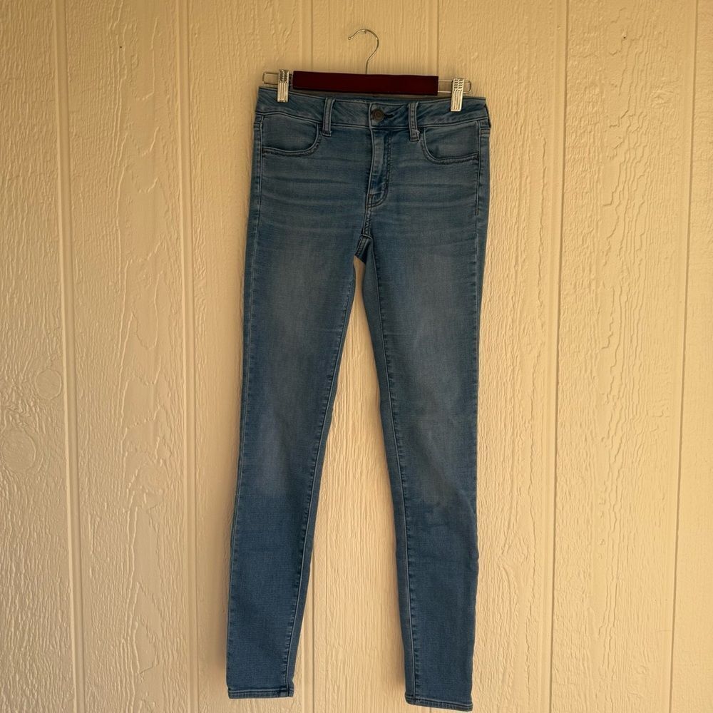 American Eagle Outfitters Sky Blue Skinny Jeans size 6 XL